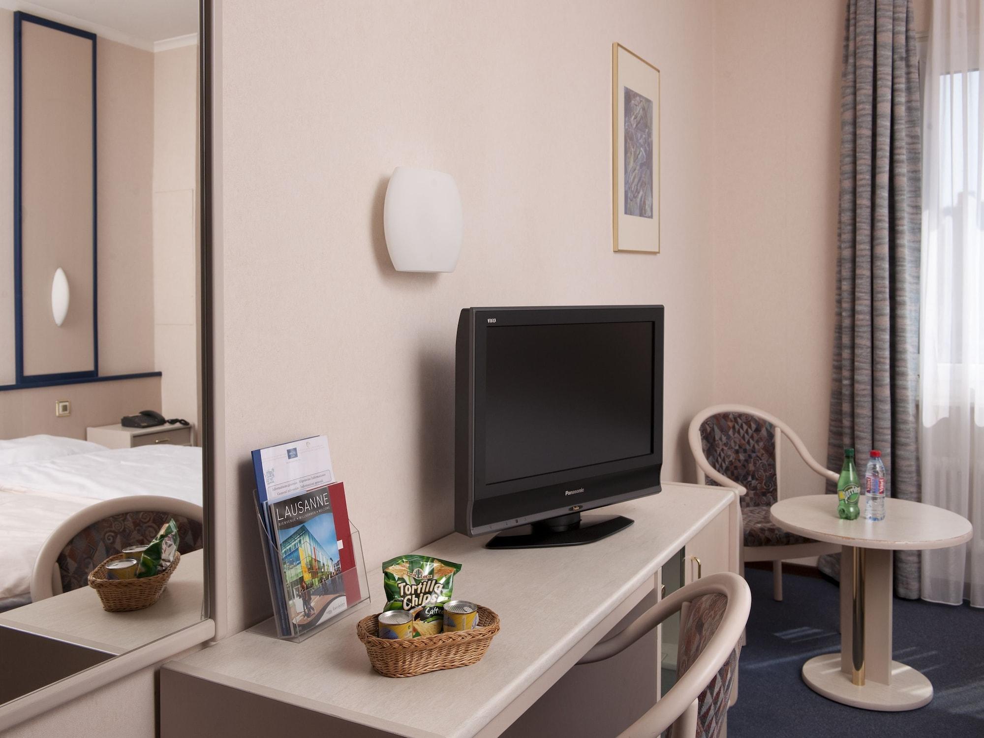 Hotel Crystal Lausanne Eksteriør billede